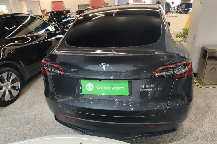 Used Tesla Model Y 2024 Rear-Wheel-Drive Version