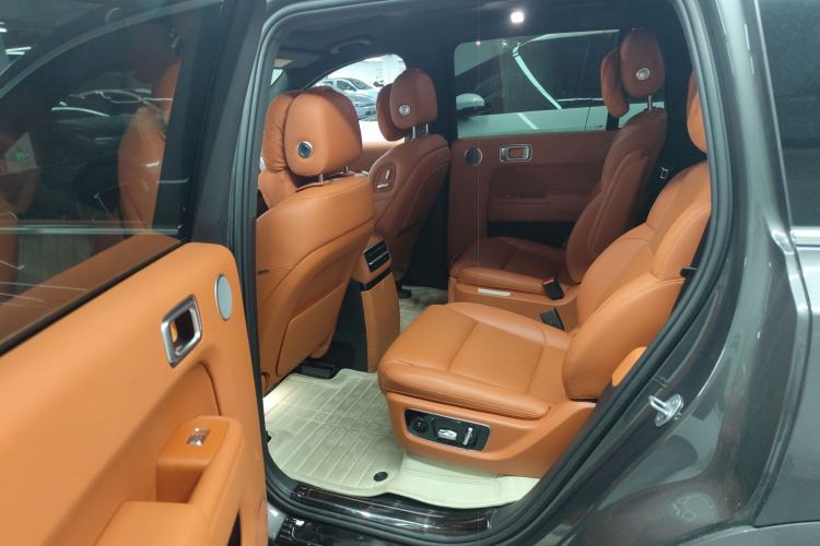 Used Li Auto L9 2022 Max model
