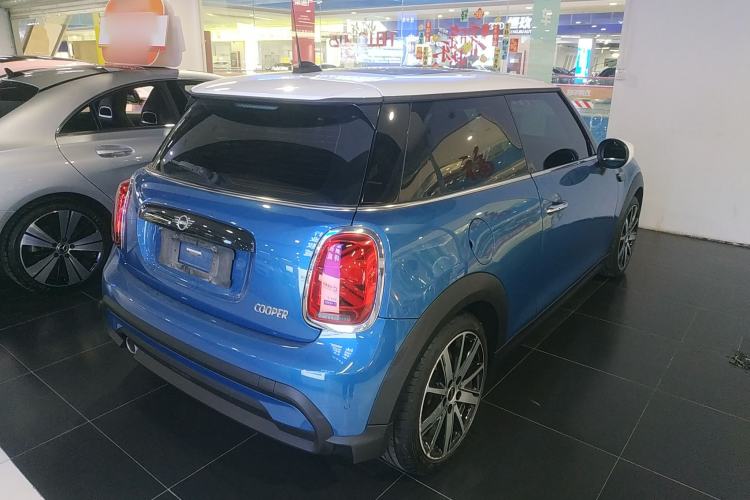 Used  MINI 2022 Updated 1.5T COOPER Classic Edition