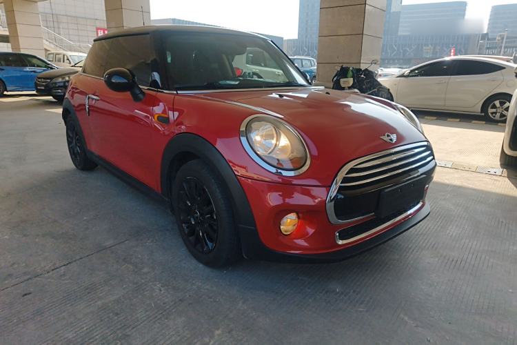 Used  MINI 2016 1.5T COOPER

