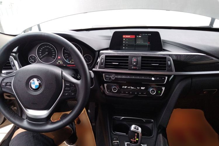 Used BMW 3 Series 2018 320Li Fashion Model
