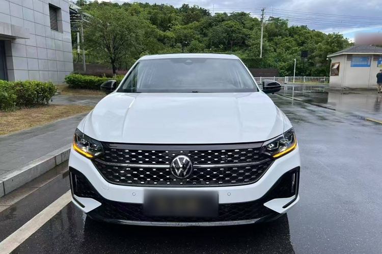 Used Volkswagen Lavida 2024 300TSI DSG Starry Sky Leading Edition
