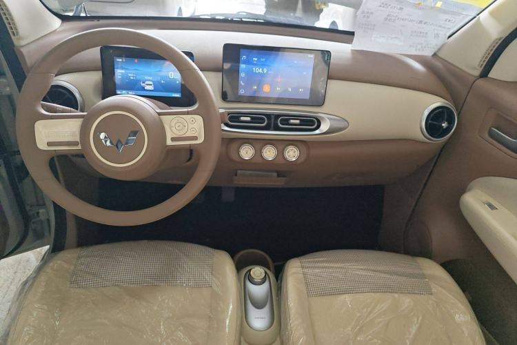 Used Wuling Hongguang MINIEV 2025 Four-Door Version Zhenxiang+ Edition
