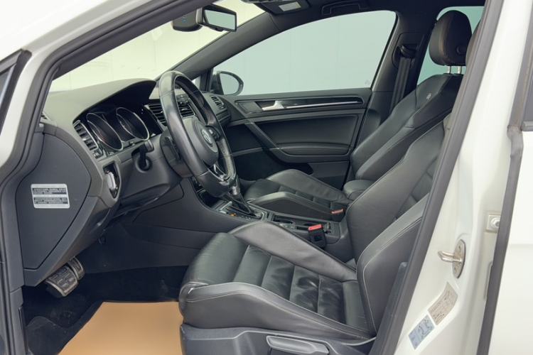 Used Volkswagen Golf 2015 2.0 TSI R