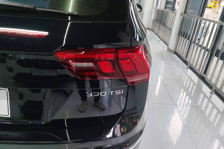 Used Volkswagen Tiguan L 2023 330TSI Automatic Two-Wheel Drive Smart Edition
