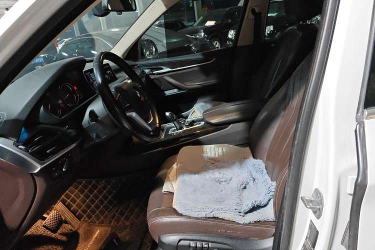 Used BMW X5 2017 xDrive28i