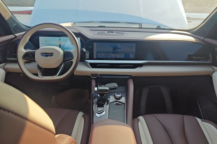 Used Geely Auto Monjaro L 2024 2.0TD High-Power Automatic Two-Wheel Drive Yunqi Version