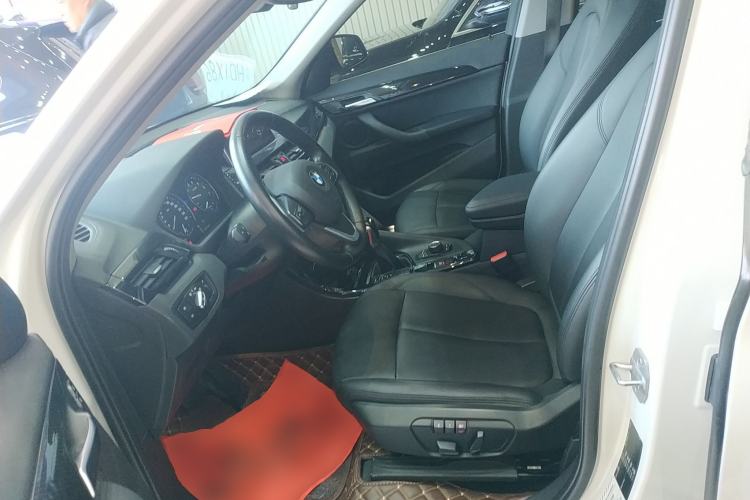 Used BMW X1 2018 sDrive20Li Leading Model
