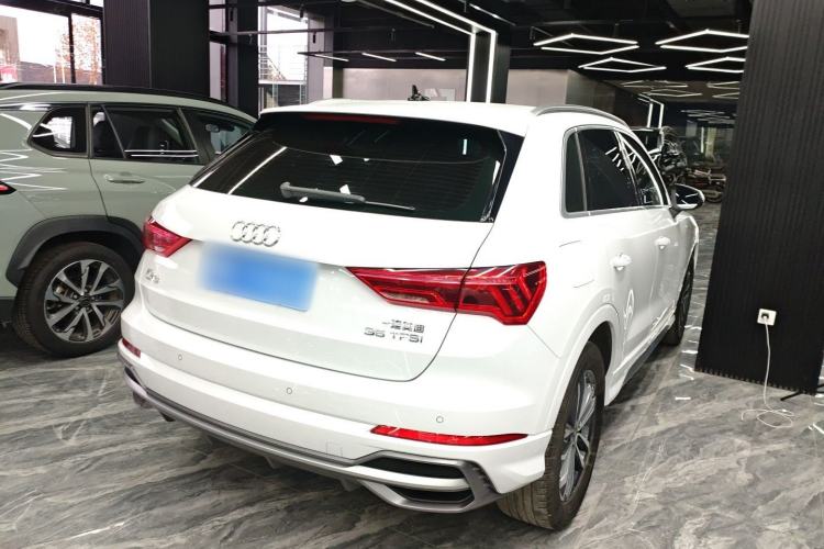 Used Audi Q3 2023 35 TFSI Progressive Dynamic Edition (1.4T)