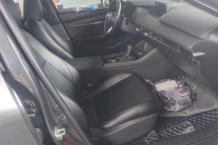 Used Mazda Mazda 3 Axela 2023 2.0L Automatic ZhiXuan Edition