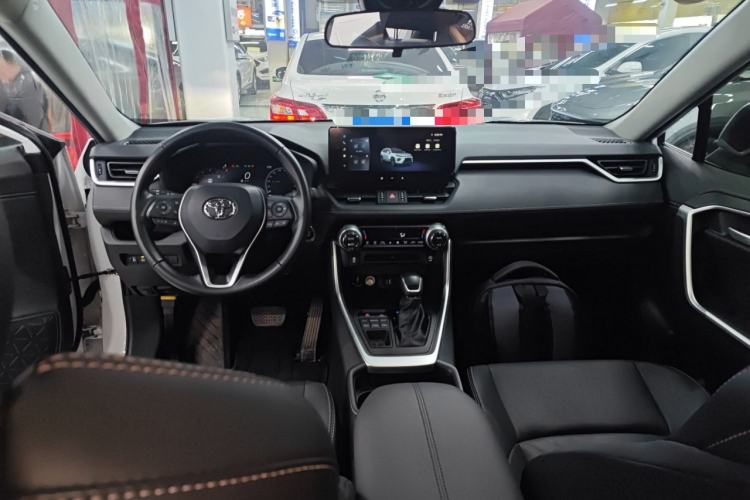 Used Toyota Wildlander 2023 2.0L CVT Four-Wheel Drive Luxury PLUS Edition
