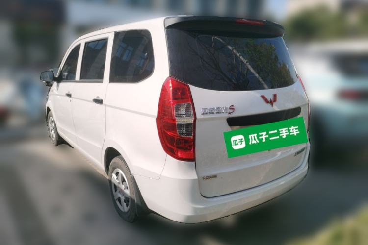 Used Wuling Hongguang 2021 1.5L Revised S Base Version with Electric Power Steering LAR
