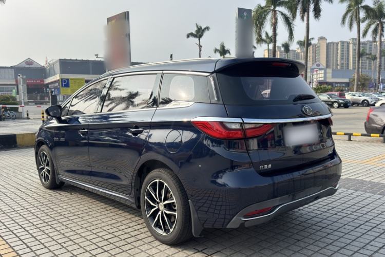 Used BYD Song MAX 2017 1.5T Automatic Smart Connect Elite 7-Seater