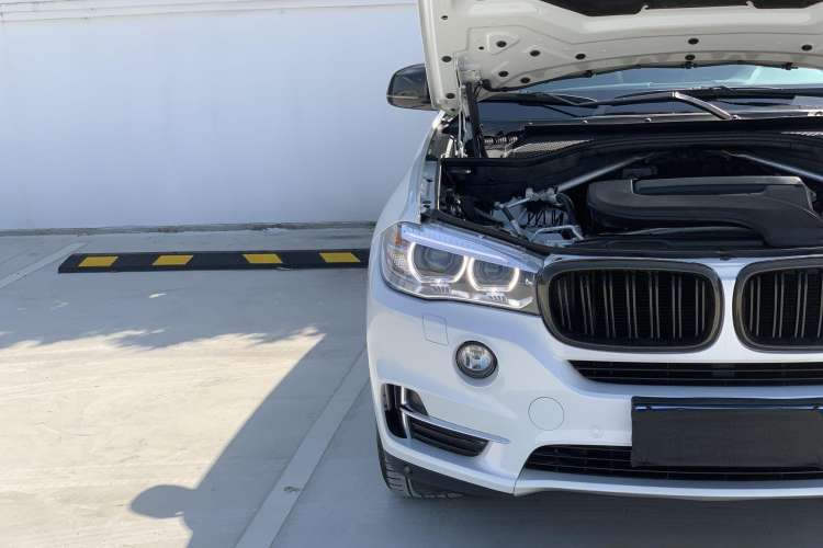 Used BMW X5 2018 xDrive28i
