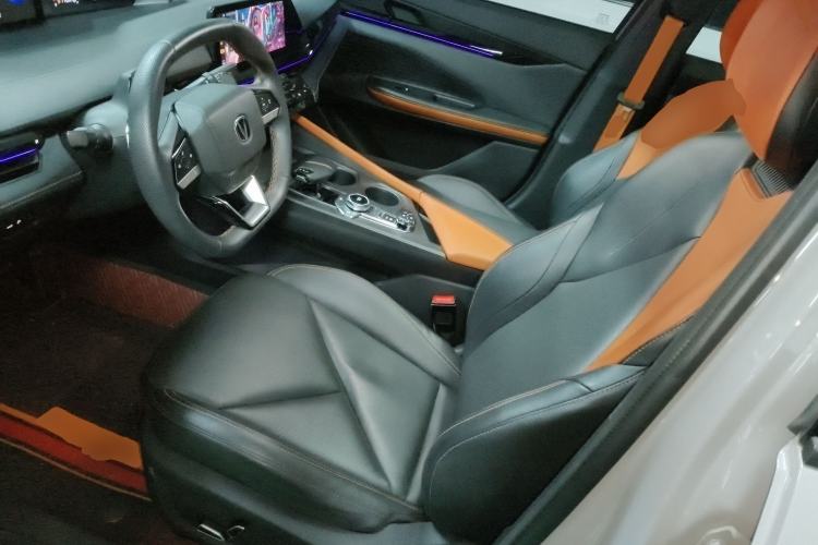 Used Changan UNI-V 2022 1.5T Prestige Version
