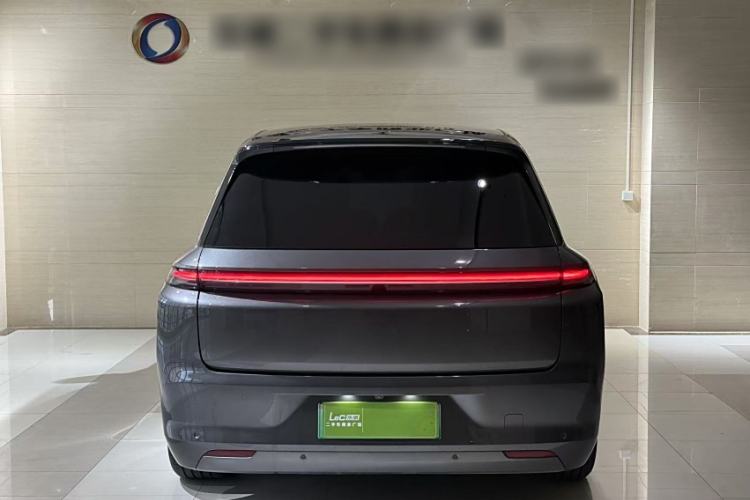 Used Li Auto L8 2023 Pro Model
