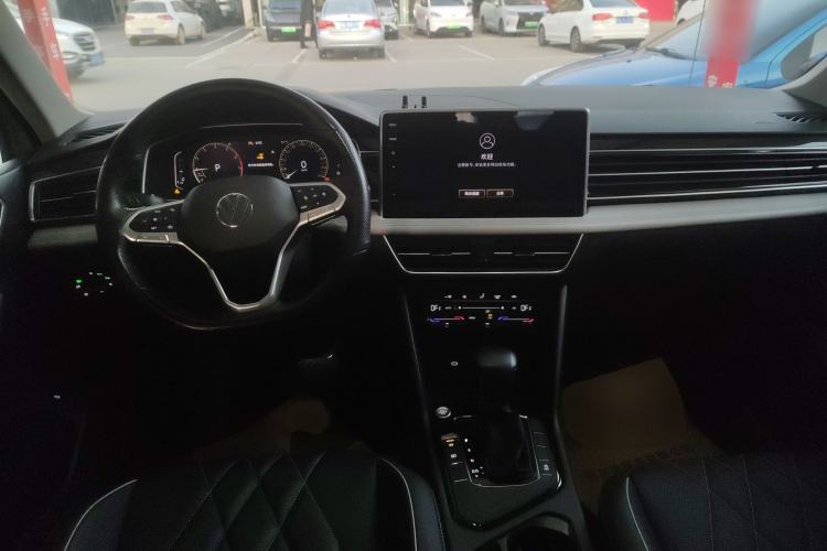 Used Volkswagen Tiguan L 2024 300TSI Automatic Two-Wheel Drive Smart Edition
