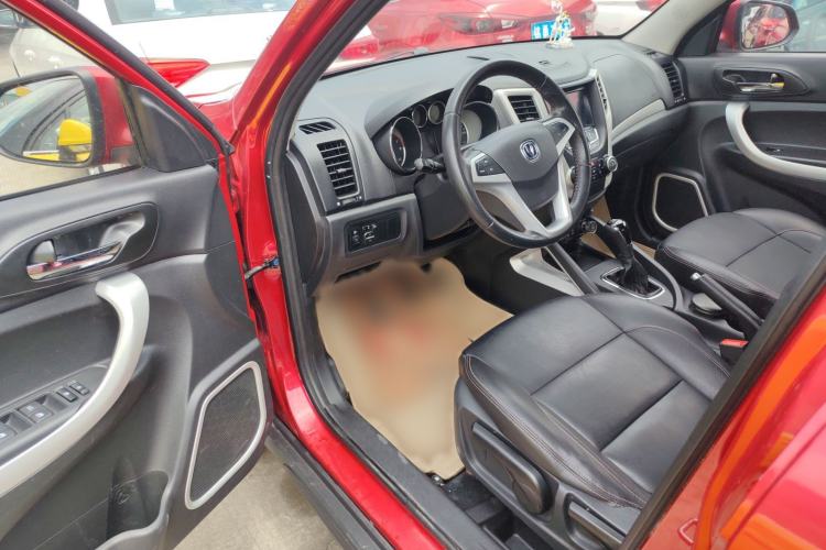 Used Changan CS35 2015 1.6L Manual Luxury Model China IV Standard
