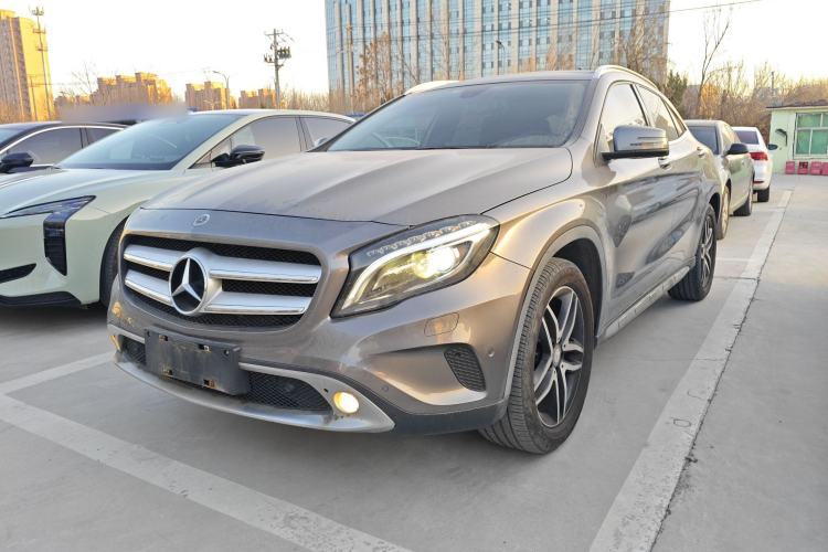 Used Mercedes-Benz GLA 2015 GLA 200 Fashion Model