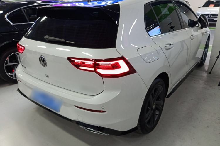 Used Volkswagen Golf 2023 Facelift 280TSI DSG R-Line
