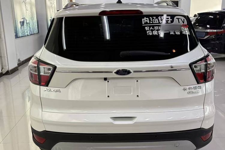 Used Ford Kuga 2018 EcoBoost 180 Two-Wheel-Drive Platinum Edition
