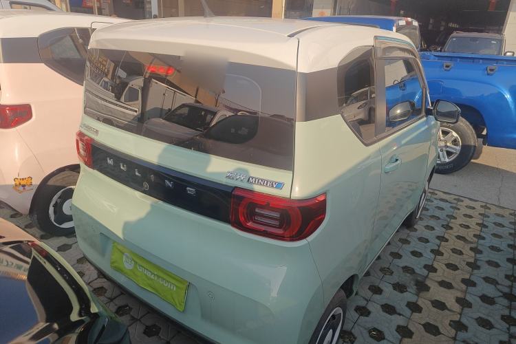 Used Wuling Hongguang MINIEV 2022 Macaron Premium Model – Lithium Iron Phosphate