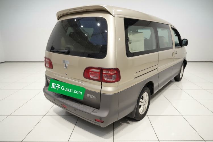 Used FORTHING Lingzhi 2017 Facelifted M3L 1.6L 7-Seater Standard Version