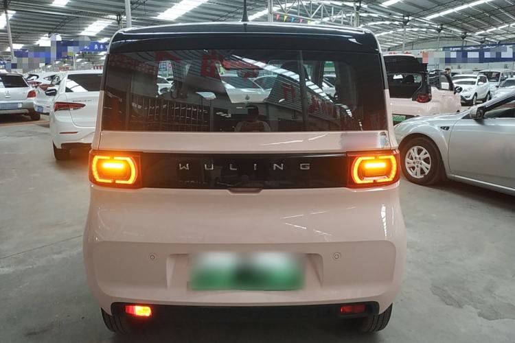 Used Wuling Hongguang MINIEV 2021 Macaron Premium Model – Lithium-NMC
