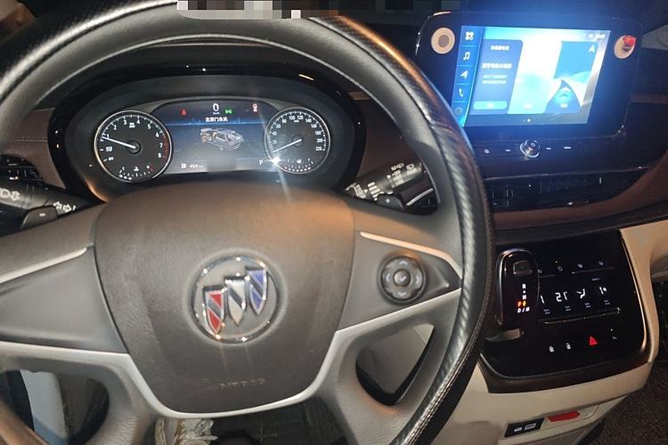 Used Buick GL8 2021 Land Cruiser Executive Class 652T Comfort Model
