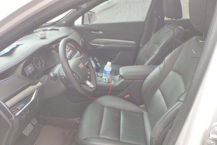 Used Cadillac XT4 2020 28T Two-Wheel-Drive Leading Version