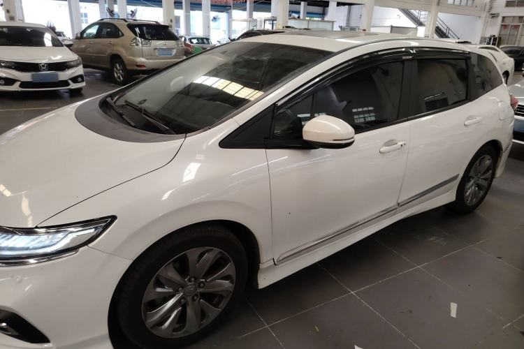 Used Honda Jade 2017 1.8L automatic Comfort version 5 seats
