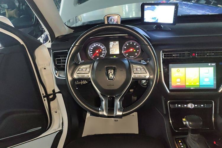 Used Roewe RX8 2019 30T Two-Wheel Drive Supreme Flagship Edition