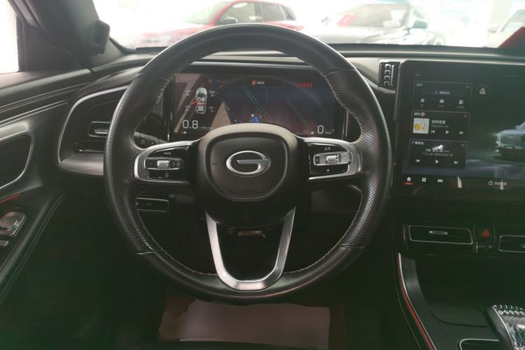 Used GAC Trumpchi GS8 2022 Linghang Series 2.0 TGDI Two-Wheel-Drive Luxury Smart Connectivity Version (7 Seats)