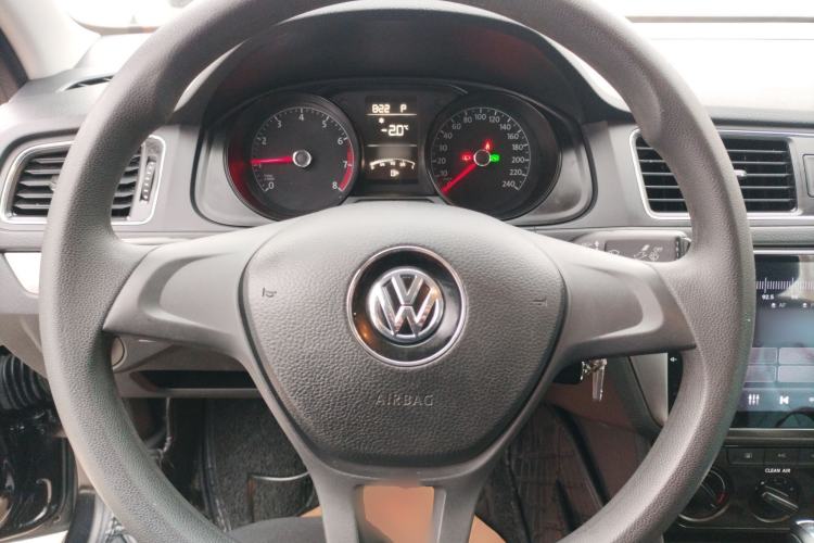 Used Volkswagen Lavida 2017 1.6L Automatic Fashion Edition
