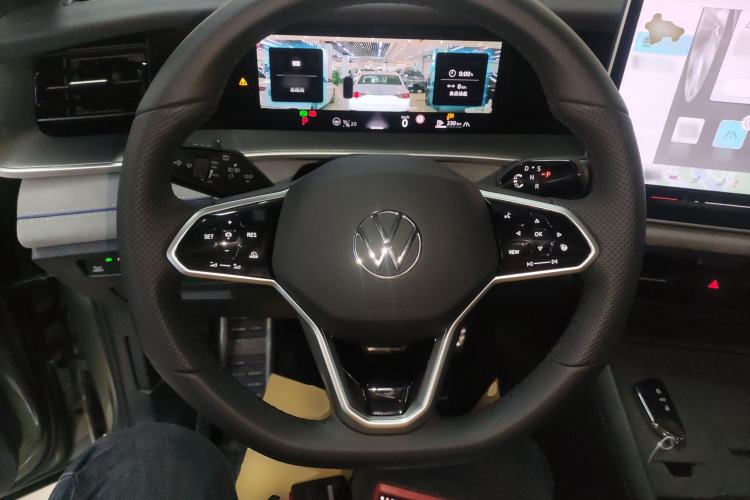 Used Volkswagen Tayron 2025 Tiguan L 380TSI 4Motion Luxury Easy Package
