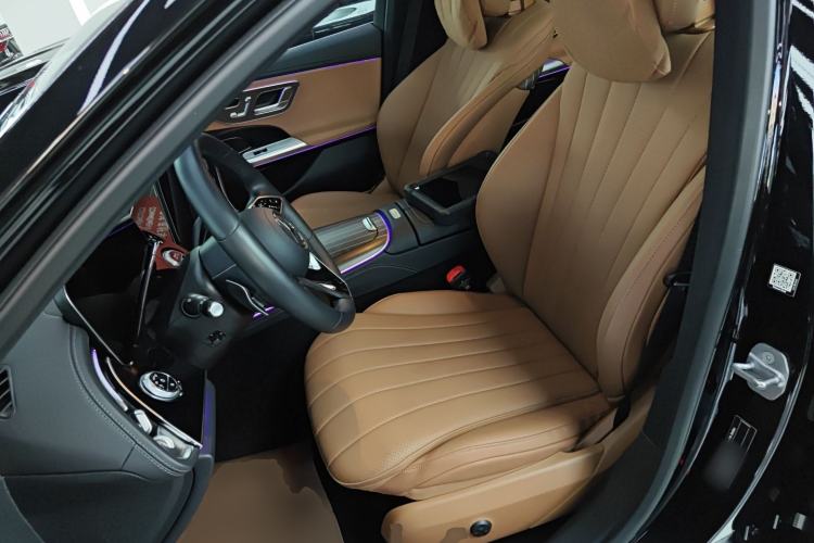 Used Mercedes-Benz E-Class New Energy 2024 E 350 e L Plug-in Hybrid Sedan
