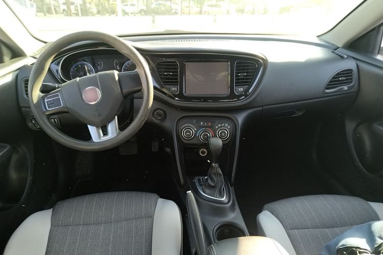 Used Fiat Viaggio 2015 1.4T Automatic Enjoyment Edition
