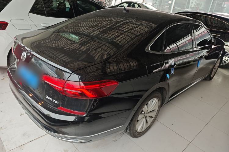 Used Volkswagen Passat 2020 330TSI Elite Edition China VI
