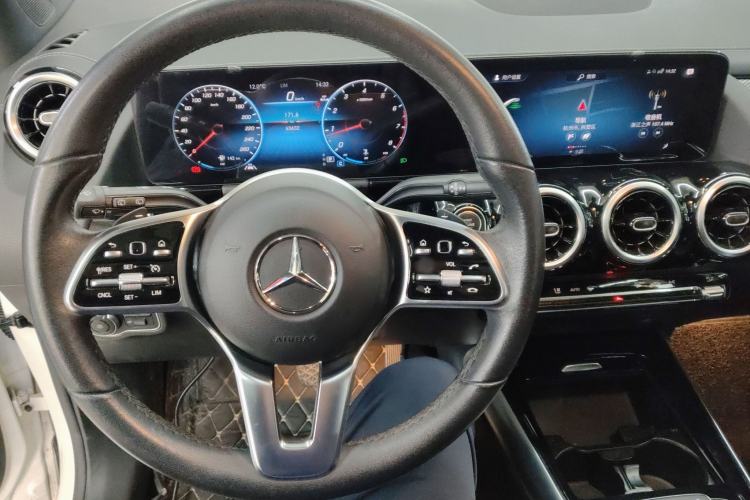 Used Mercedes-Benz GLA 2023 GLA 200