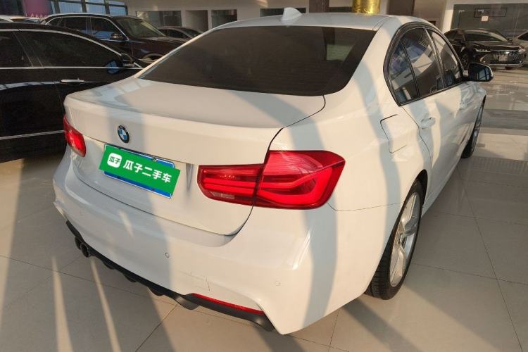 TDK.VehicleDetails.img