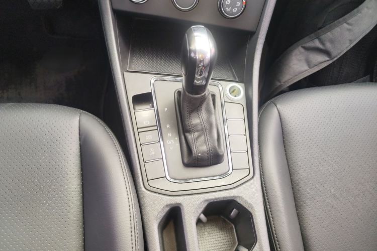 Used Volkswagen Bora 2020 1.5L Automatic Fashion Edition
