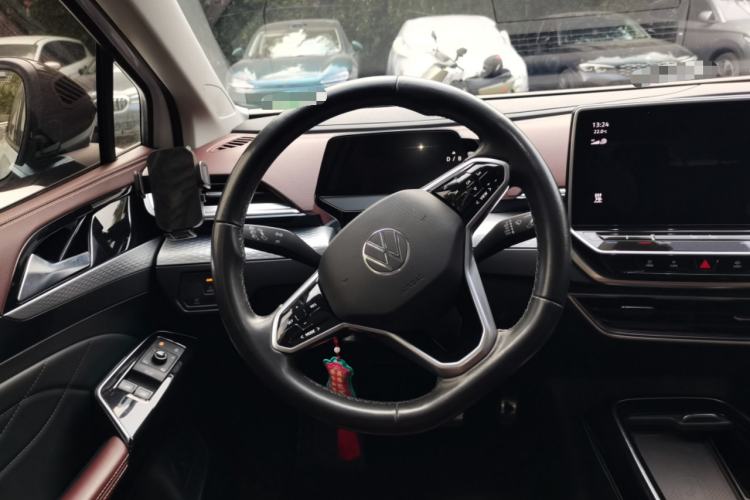 Used Volkswagen ID.6 X 2021 Pro Smart Long-Range Edition