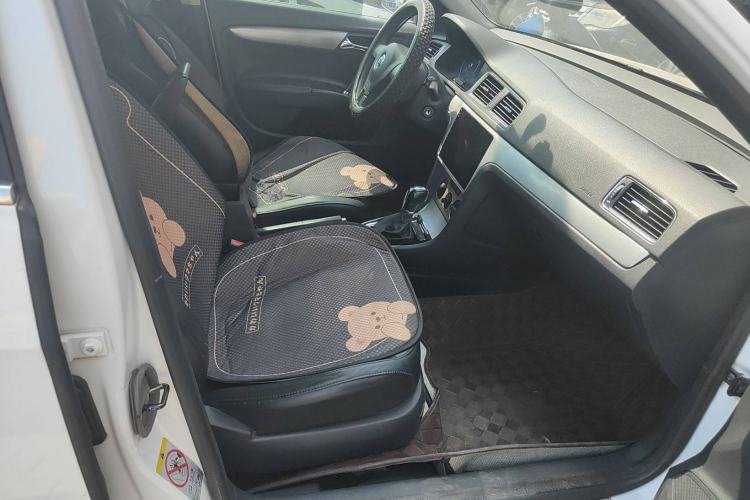 Used Volkswagen Lavida 2013 Restyled Classic 1.6L Automatic Comfort Edition
