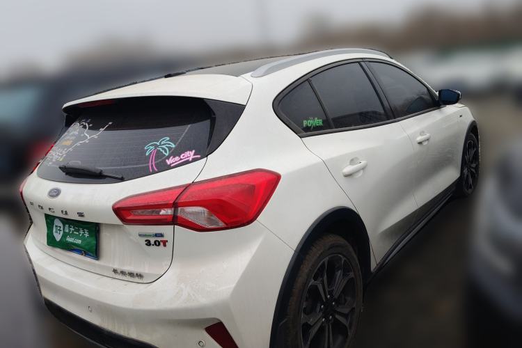 Used Ford Focus Active 2020 EcoBoost 180 Automatic Titanium Edition
