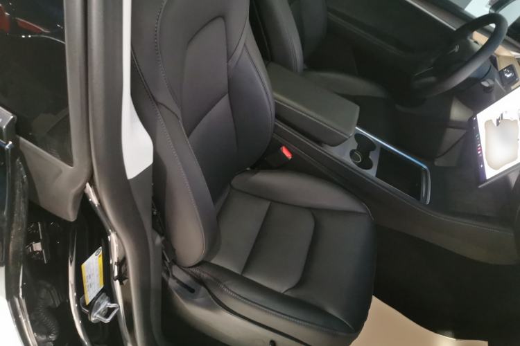 Used Tesla Model Y 2022 Rear-Wheel-Drive Version
