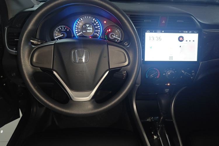 Used Honda Crider 2015 1.8L automatic comfort version