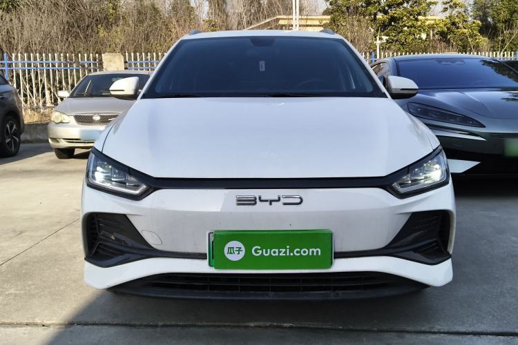 Used BYD e2 2023 Luxury Model
