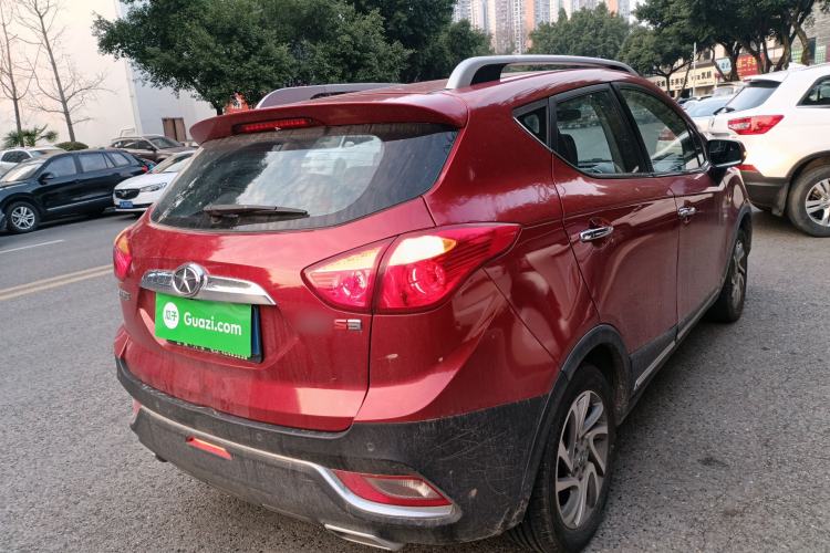 Used  Refine S3 2014 1.5L Manual Luxury Smart Model
