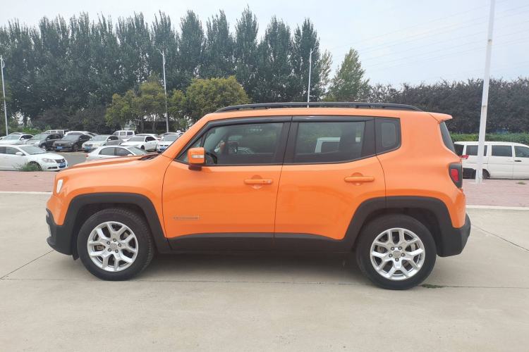 Used  Renegade 2018 Connected Large Screen Version 180T Automatic Jingneng Version
