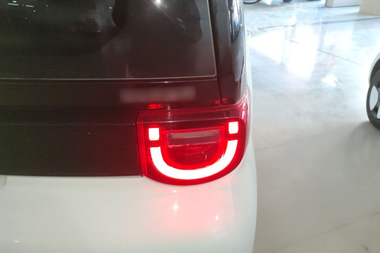 Used Chery QQ Ice Cream 2024 205km Sundae Pro
